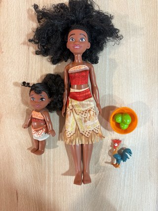 Muñecas Vaiana y Simia