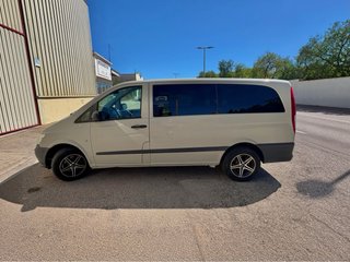 Mercedes-Benz Vito 2013