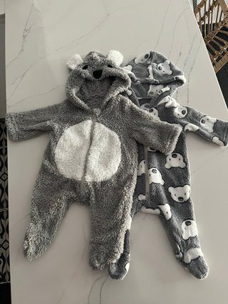 2 Buzos de peluche para bebé