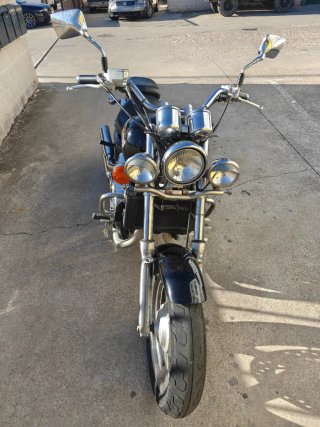 Honda VF750C Magna 2001 Negra