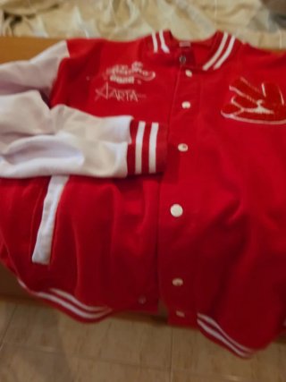 Chaqueta Arta Roja y Blanca