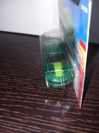 Hot Wheels '18 Camaro SS Verde
