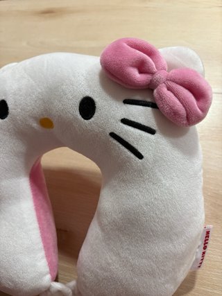 Almohada viaje hello kitty