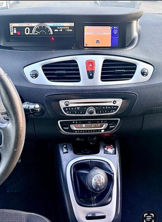 Renault Grand Scenic 2010 250.000kms distintivo B