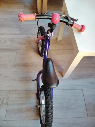 Bicicleta B-Pro sin pedales NUEVA