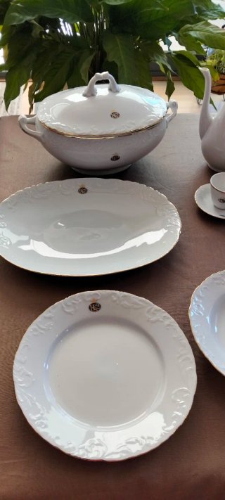 Vajilla Porcelana Royal Kent Collection George V