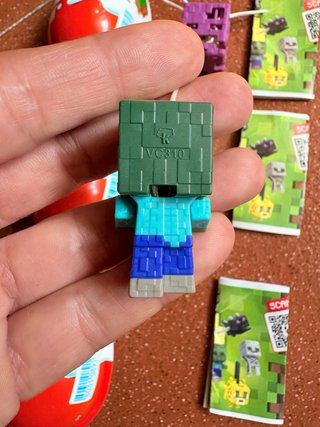 Set 3 Sorprese Kinder Joy “Minecraft”