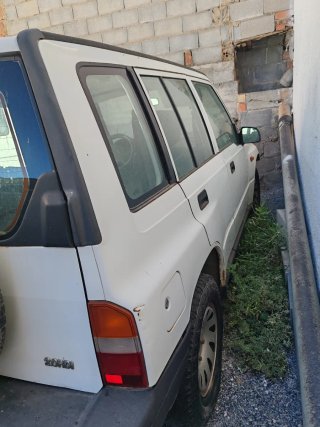 Suzuki Vitara 2001