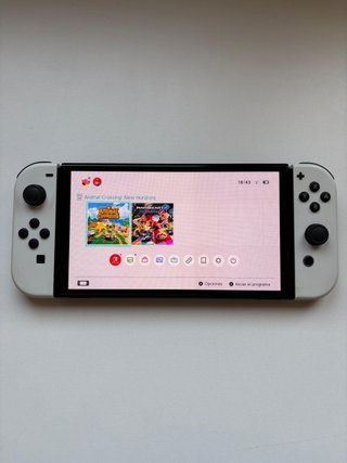 Nintendo Switch OLED Bianca Edizione Mario Kart