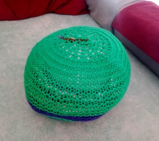 Puff suelo crochet sandía