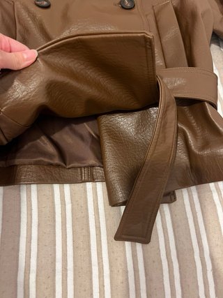 Chaqueta Zara efecto piel