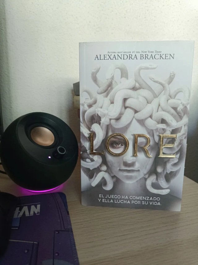 Lore - Alexandra Bracken