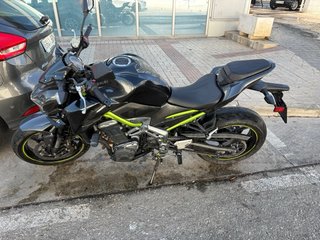 Kawasaki Z900 A2