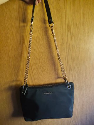 Bolso Negro Mango Cadena Dorada