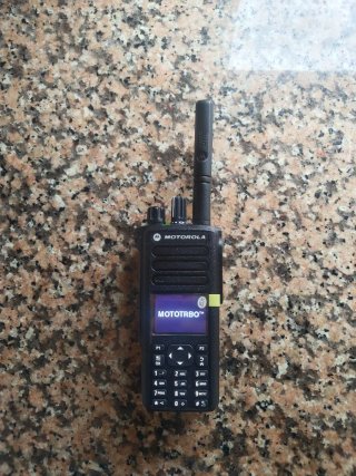 Motorola DP4800e UHF
