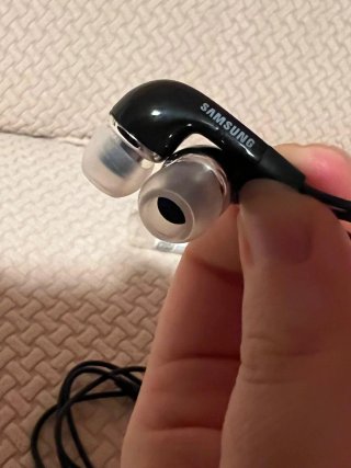 Auricolari Samsung con filo EHS64AVFBE.Nuovi