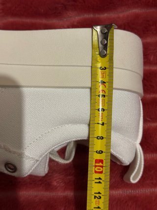 Zapatillas Blancas Talla 36. NUEVO