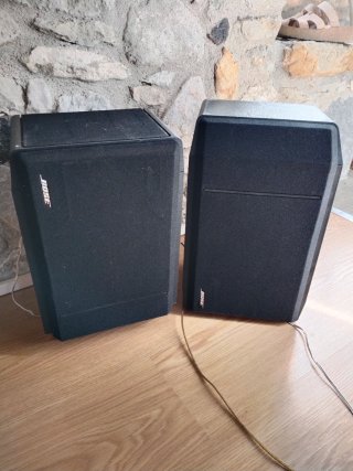 Altavoces Bose Negros