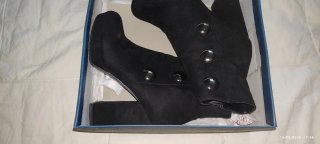 Botines negros tacón alto