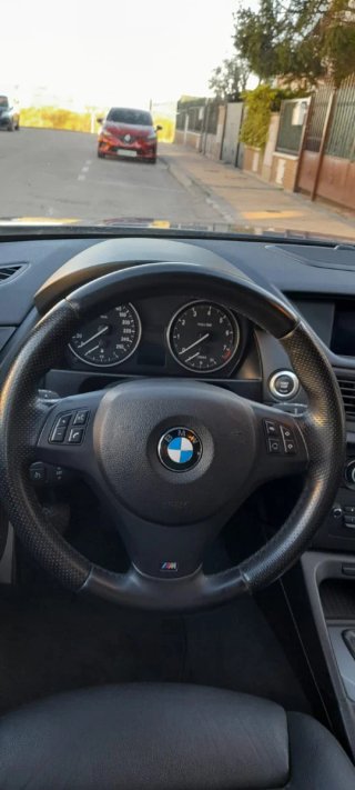 BMW X1 2012