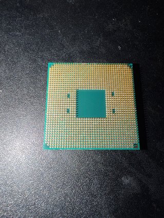 AMD Ryzen 7 3700X - Sin caja