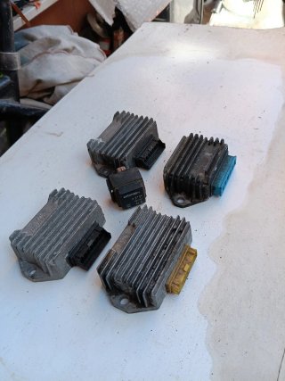 Reguladores de luz Piaggio