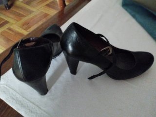 Zapatos de piel Wonders negros