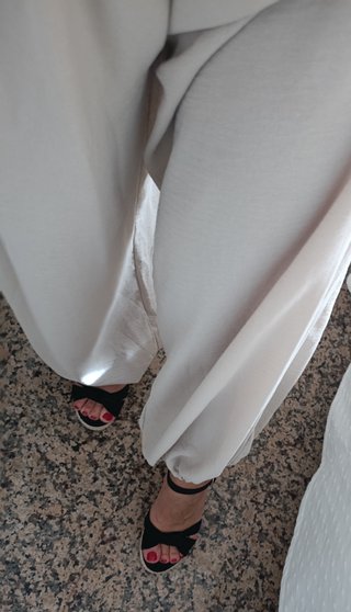 Mono beige sin tirantes