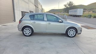 Opel Astra 1.4 16v Edition 66 kW (90 CV)
