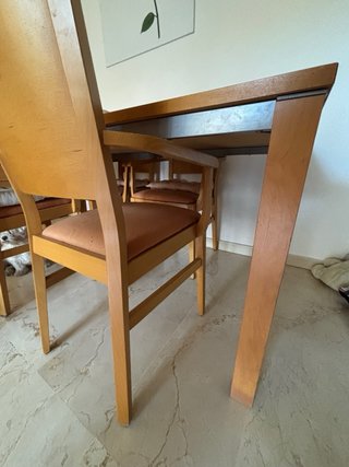 Mesa comedor con 4 sillas madera