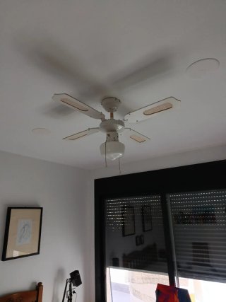 Ventilador de techo con luz