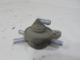Bomba de gasolina suzuki 19552 address 100 .