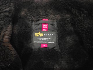 Chaqueta Alpha Industries Negra Talla M
