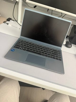 MSI Modern 14 i7 16GB RAM 512GB SSD 14 + PANTALLA