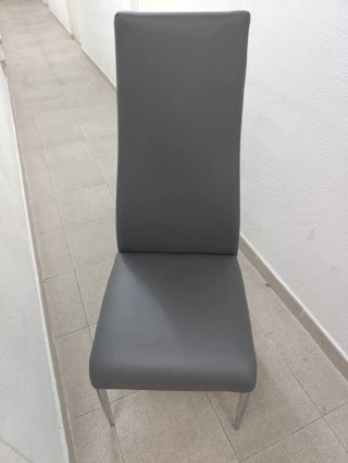 Silla de comedor gris moderna