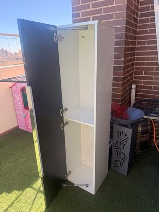 Mueble IKEA BESTÅ pared negro/blanco