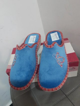 Pantofole Futurelle scamosciate donna n.41