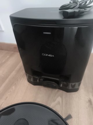Conga 2499 Ultra Home con base autovaciado