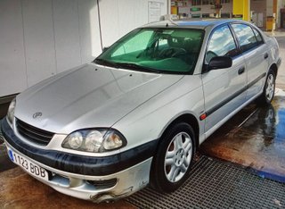 Toyota Avensis 2001