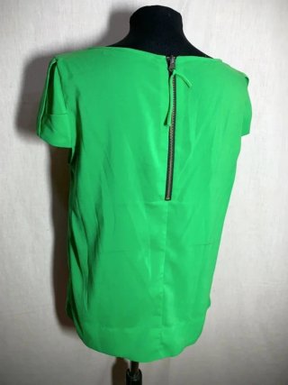 Blusa verde manga corta Zara