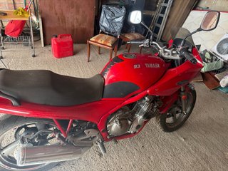 Yamaha Diversion Roja