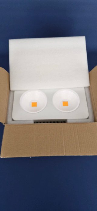 Foco LED Huerto Interior