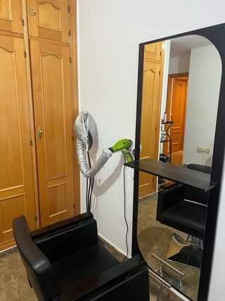 Muebles de peluquería.buen estado