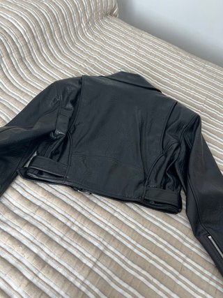 Chaqueta Zara efecto piel