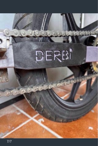 Protector cadena Derbi Variant