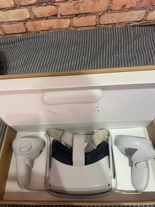 Meta Quest 2 VR USADO SOLO 4H