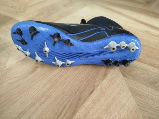 Botas de fútbol Nike para niño