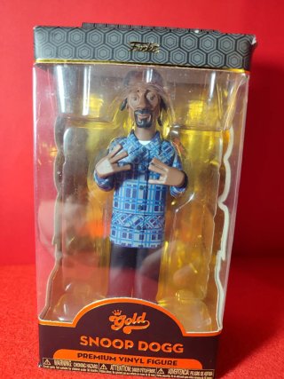 Figura Funko Gold Snoop Dogg Premium Vinyl