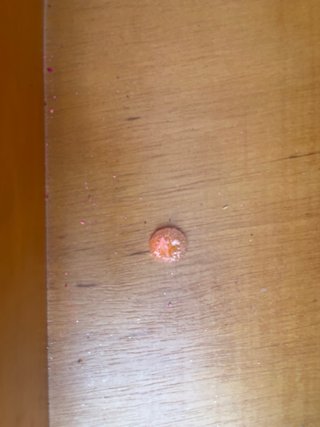 Cómoda de madera para restaurar