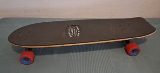 Monopatín Quiksilver Cruiser + ruedas Slime Balls